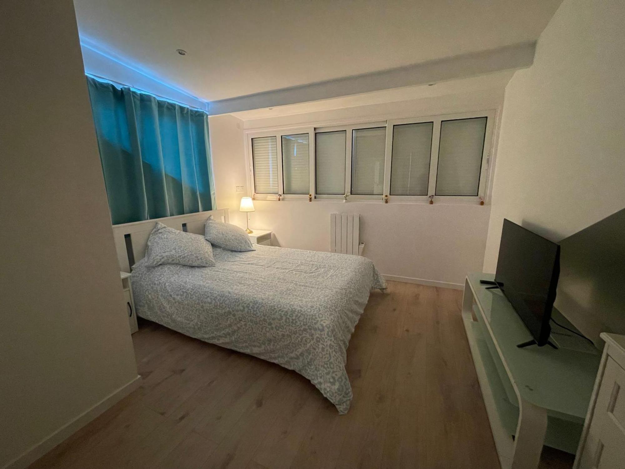 Appartement Avec Terrasse Et Ciel Etoile ! Noisy-le-Sec Luaran gambar