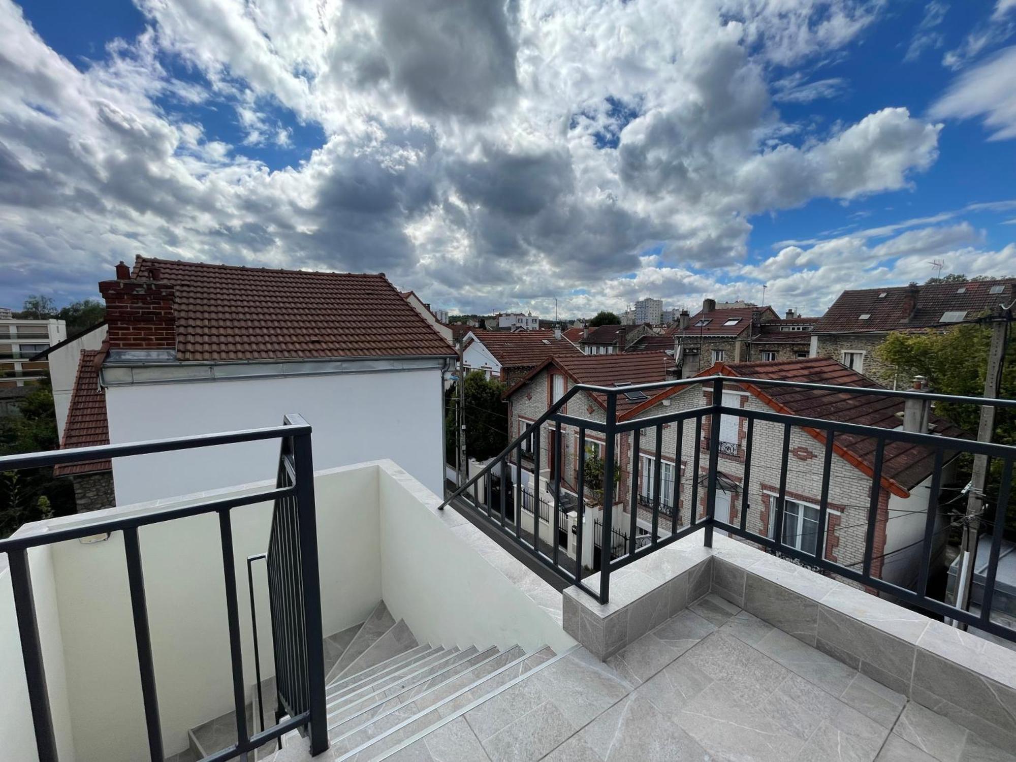 Appartement Avec Terrasse Et Ciel Etoile ! Noisy-le-Sec Luaran gambar